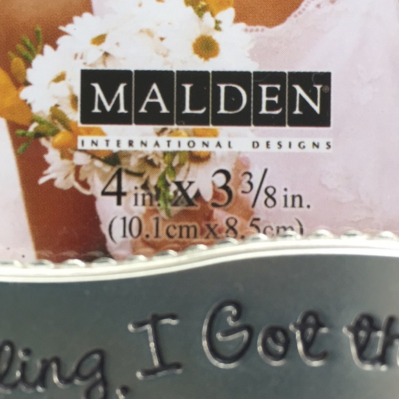 Engagement photo frame. NWOT - Picture 3 of 3